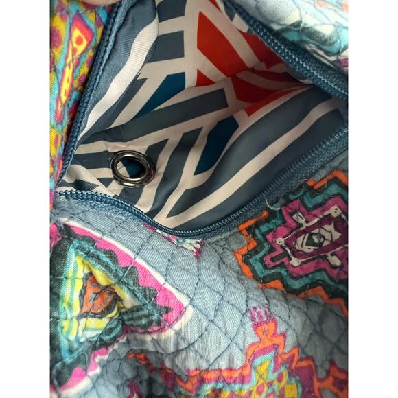 Vera Bradley Purse Hadley East West Tote In PAINTED MEDALLIONS - Picture 12 of 13